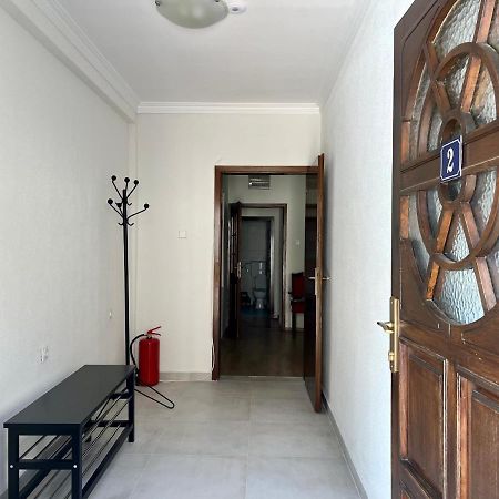 Home Base Apartments سكوبجي المظهر الخارجي الصورة