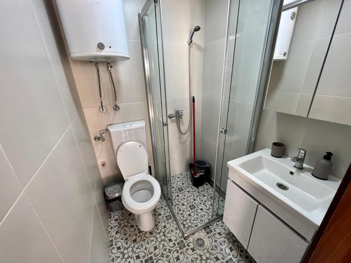 Home Base Apartments سكوبجي المظهر الخارجي الصورة